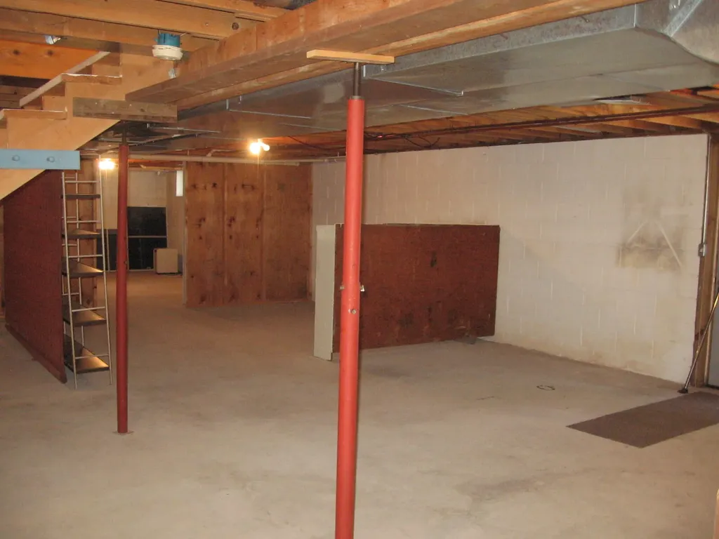 1529 N Betty Avenue Pere Marquette Charter Township MI 49431