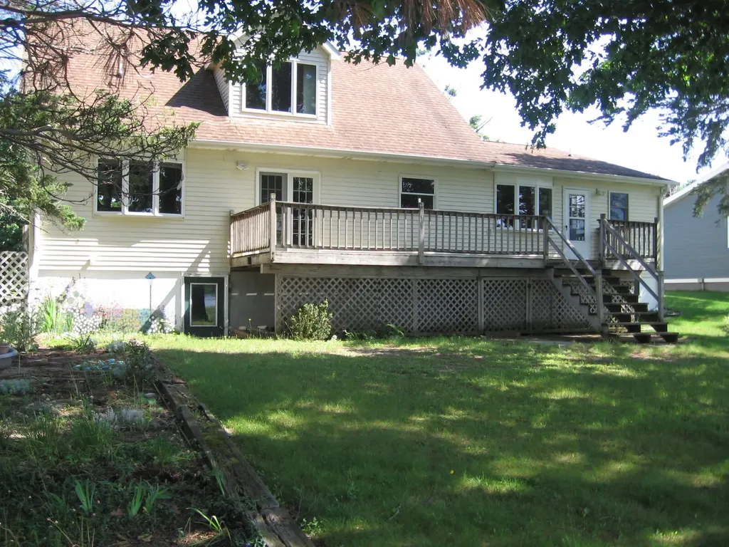 1529 N Betty Avenue Pere Marquette Charter Township MI 49431