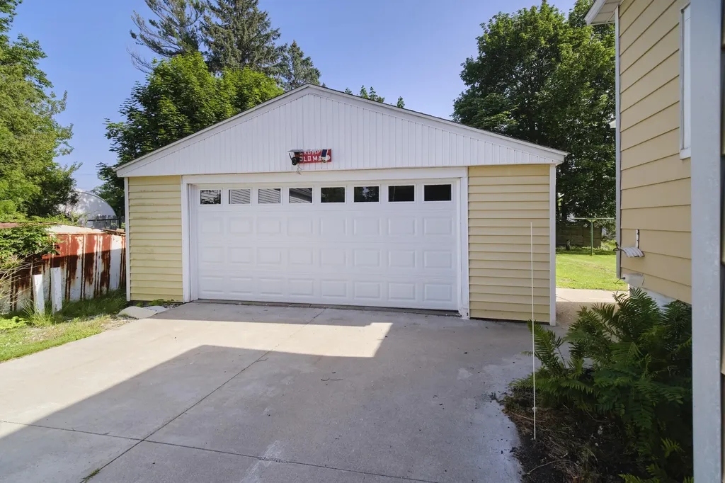 163 Van Buren Street Manistee City MI 49660