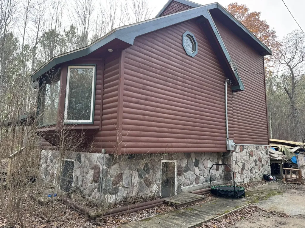 2772 Skidmore Road Dickson Township MI 49619