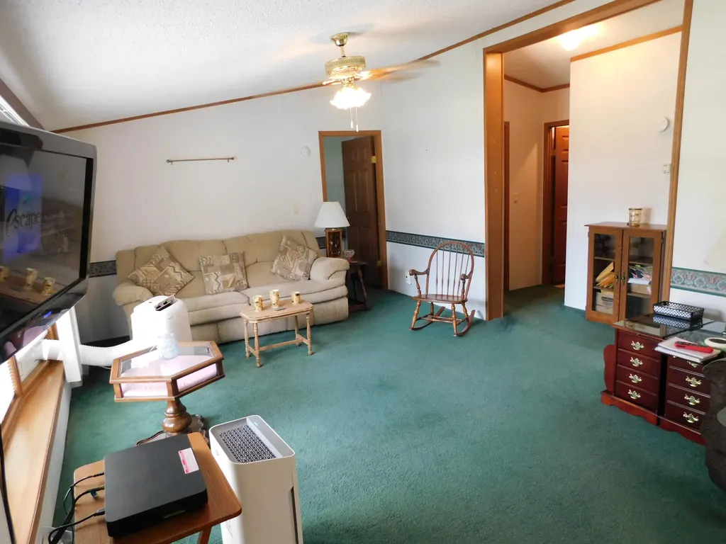 250 N Davis Street Unknown City MI 49638