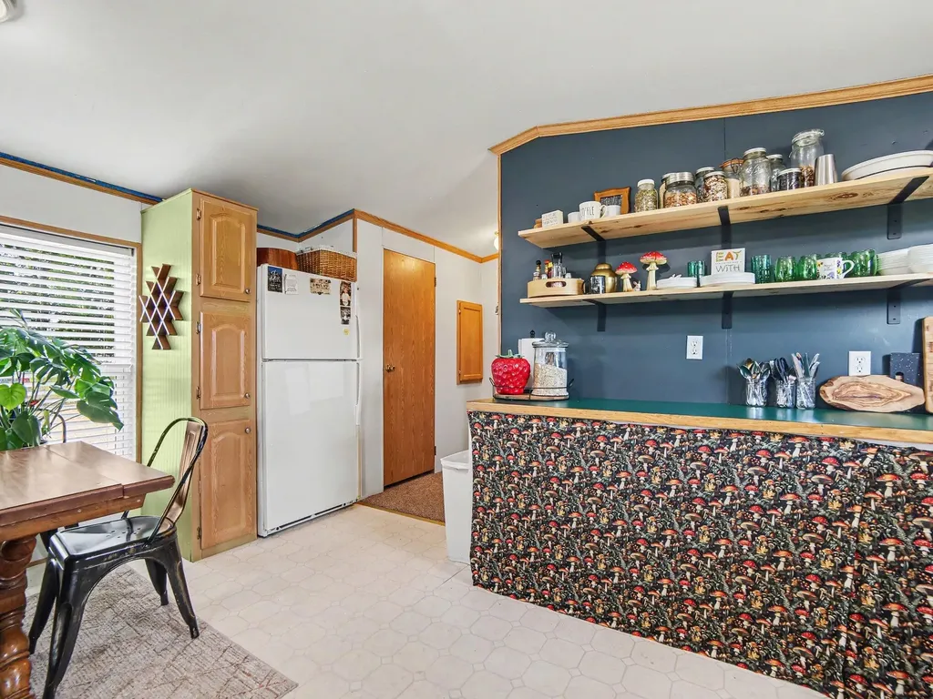 3598 N 64th Avenue Hart City MI 49420
