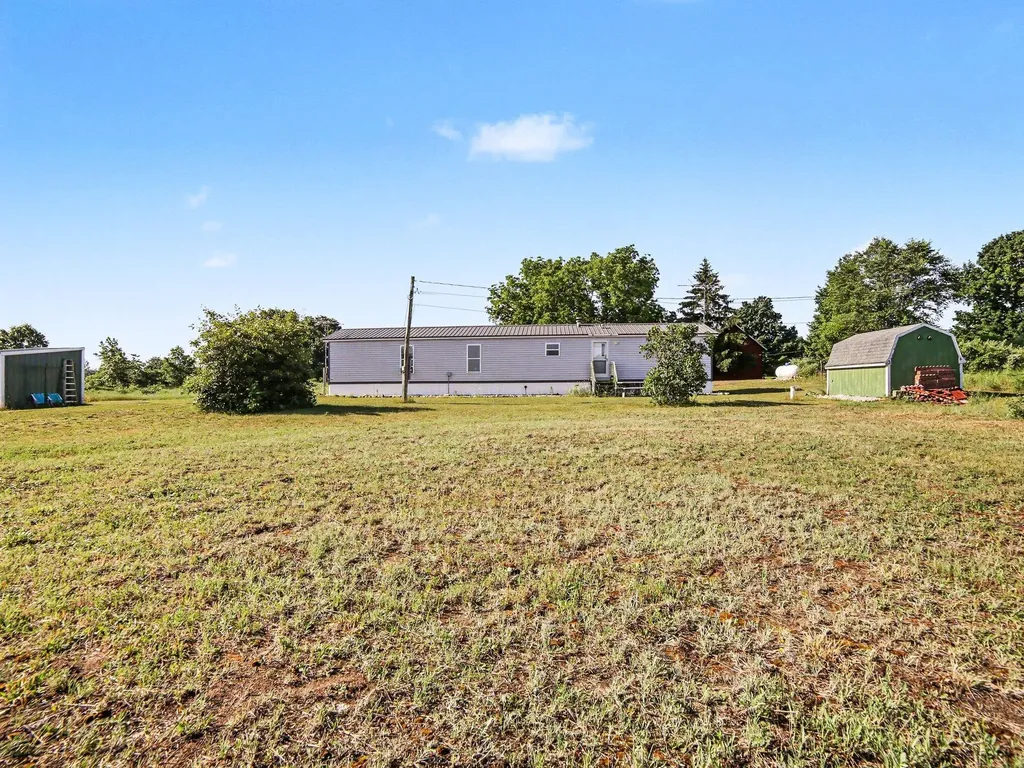 3598 N 64th Avenue Hart City MI 49420