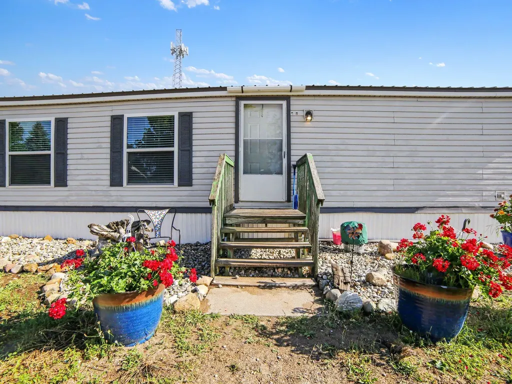 3598 N 64th Avenue Hart City MI 49420