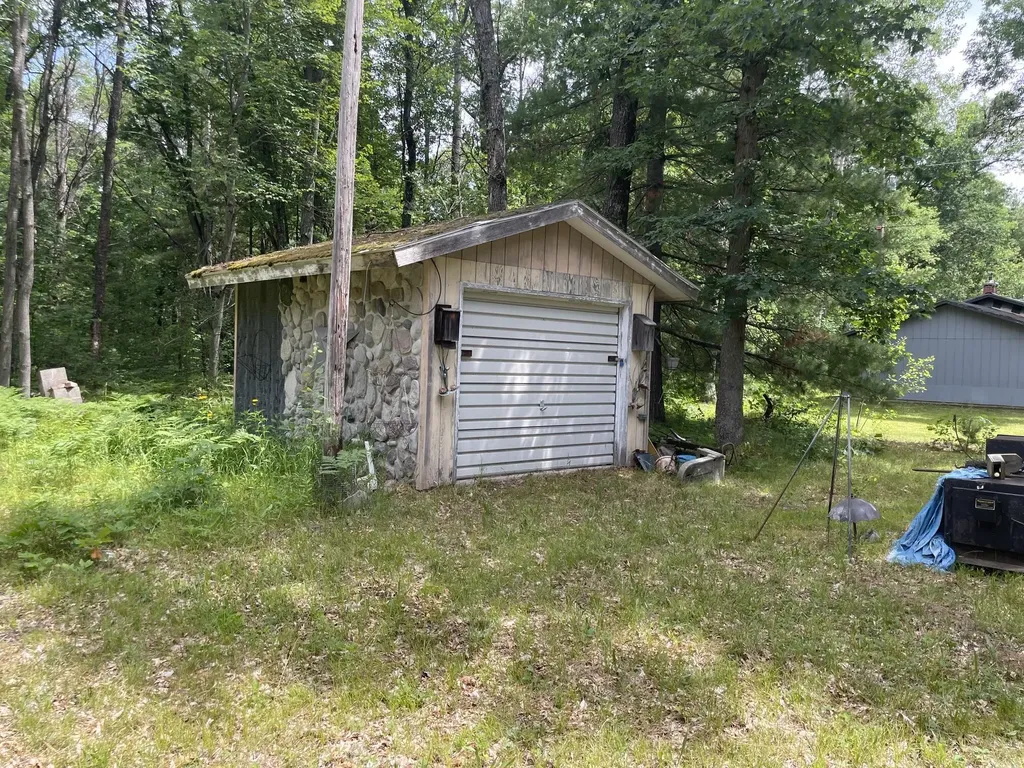 3484 N Kings Highway Newkirk Township MI 49656