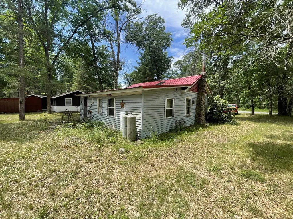 3484 N Kings Highway Newkirk Township MI 49656