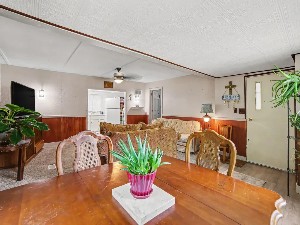 5648 W Johnson Road Pere Marquette Charter Township MI 49431
