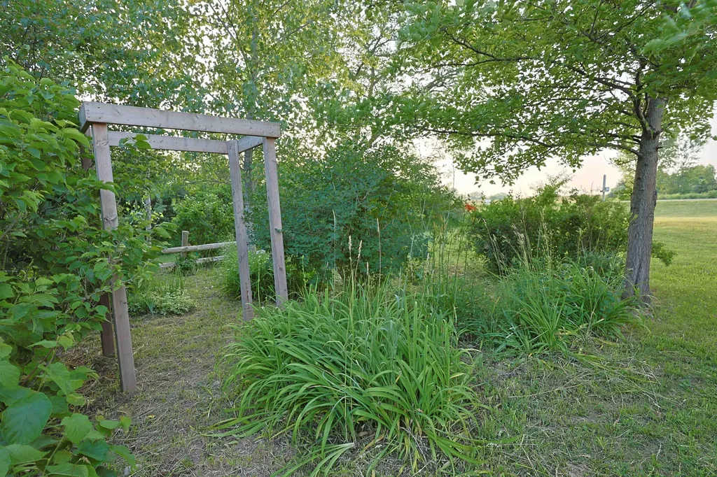 959 E Us Highway 10 Custer Township MI 49454