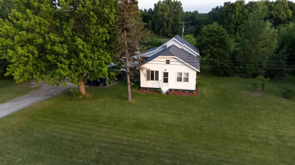 959 E Us Highway 10 Custer Township MI 49454