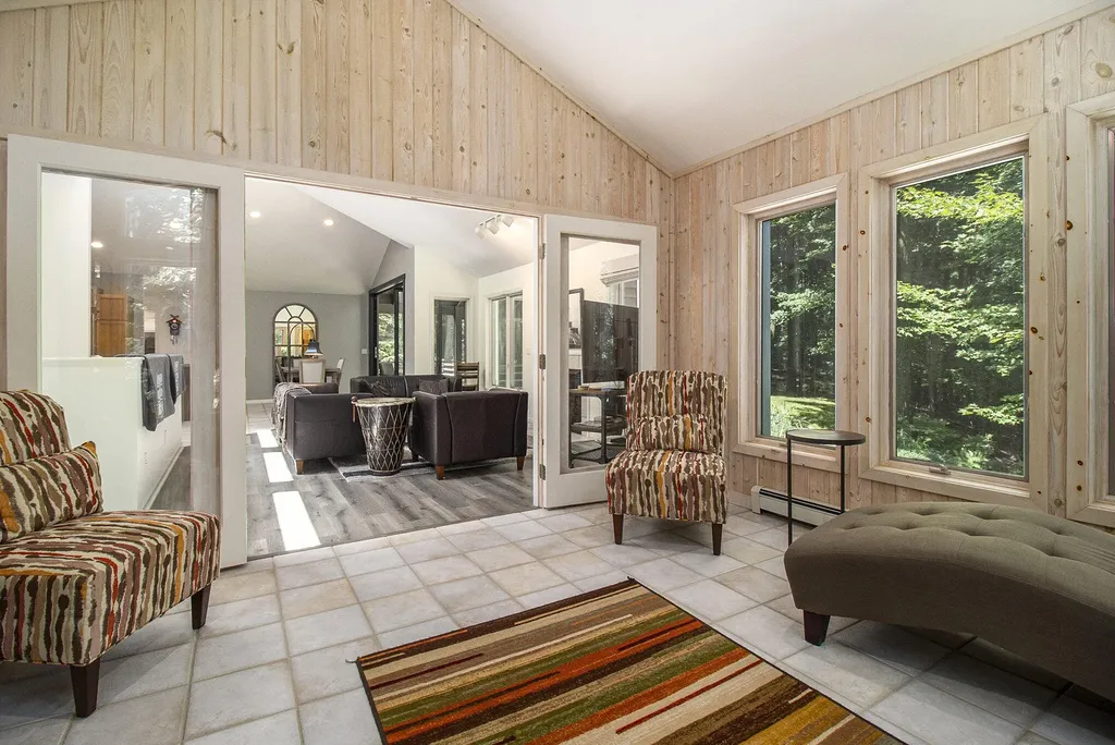 5410 W Oak Ridge Drive Hamlin Township MI 49431