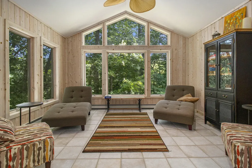 5410 W Oak Ridge Drive Hamlin Township MI 49431