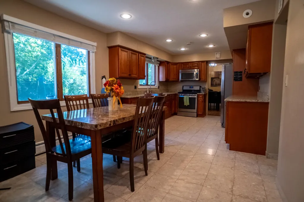 4389 Westover Drive West Bloomfield Charter Township MI 48323