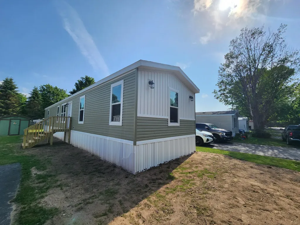 9163 Elsie Avenue Pleasanton Township MI 49614