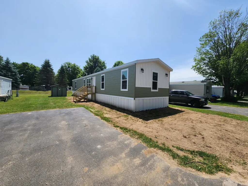 9163 Elsie Avenue Pleasanton Township MI 49614