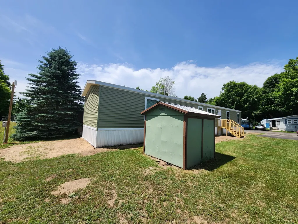 9163 Elsie Avenue Pleasanton Township MI 49614