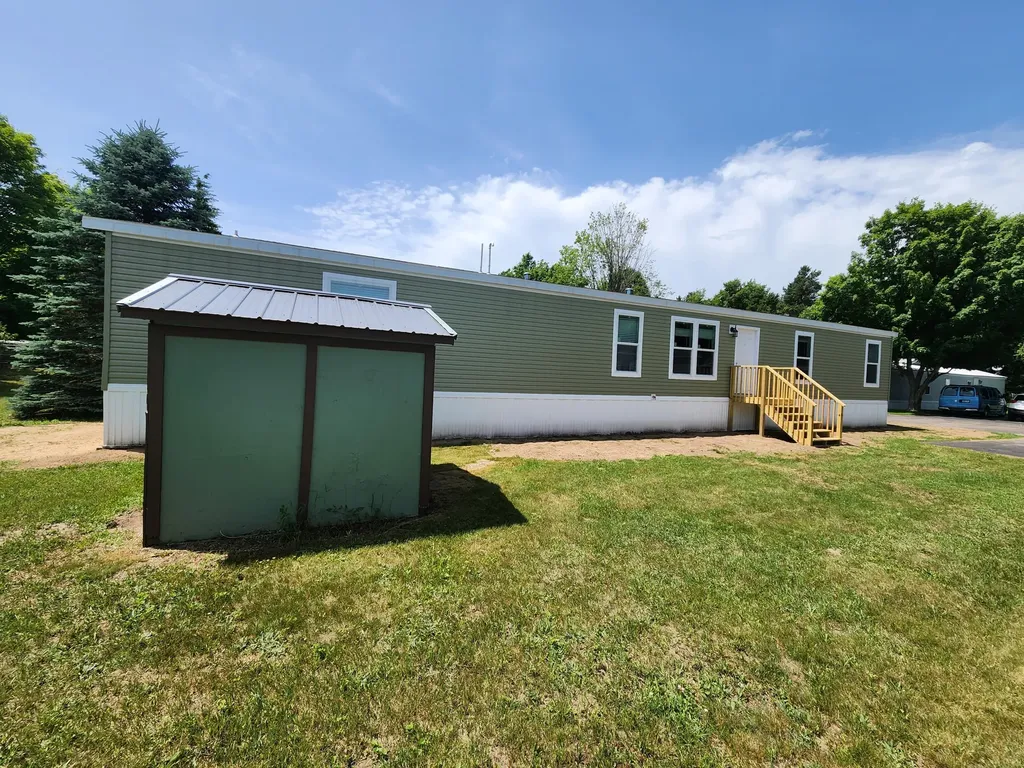 9163 Elsie Avenue Pleasanton Township MI 49614