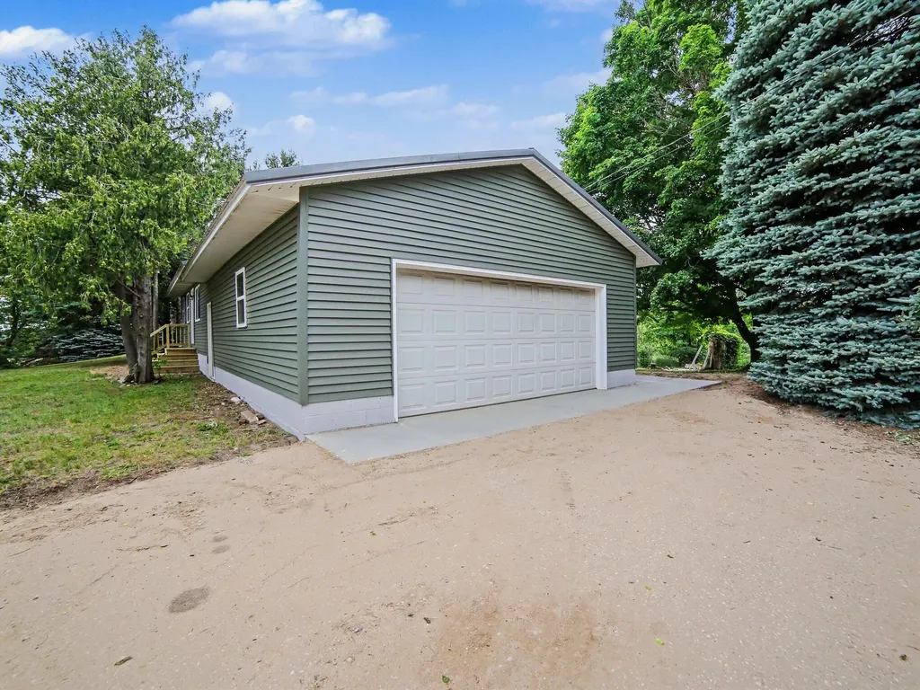 2209 E Madison Road Crystal Township MI 49420