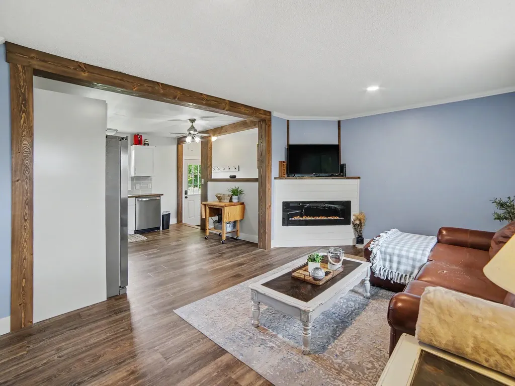 2209 E Madison Road Crystal Township MI 49420