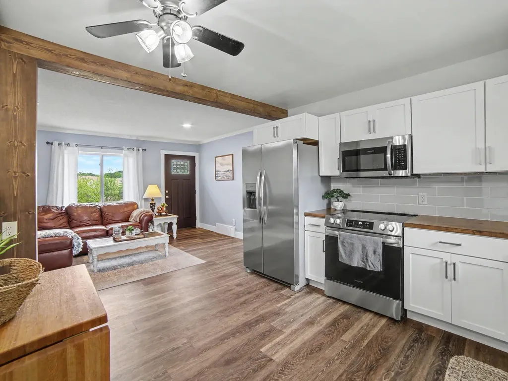 2209 E Madison Road Crystal Township MI 49420