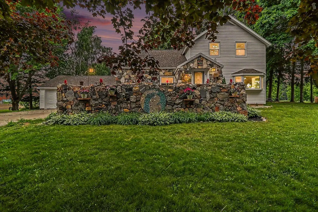 6301 S Stiles Road Riverton Township MI 49449