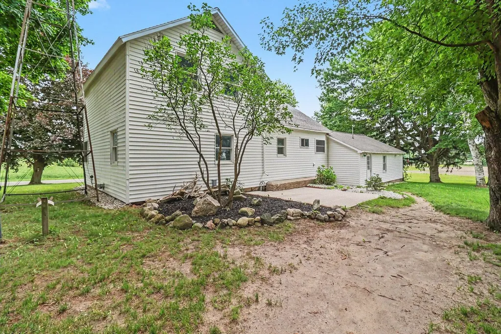 6301 S Stiles Road Riverton Township MI 49449