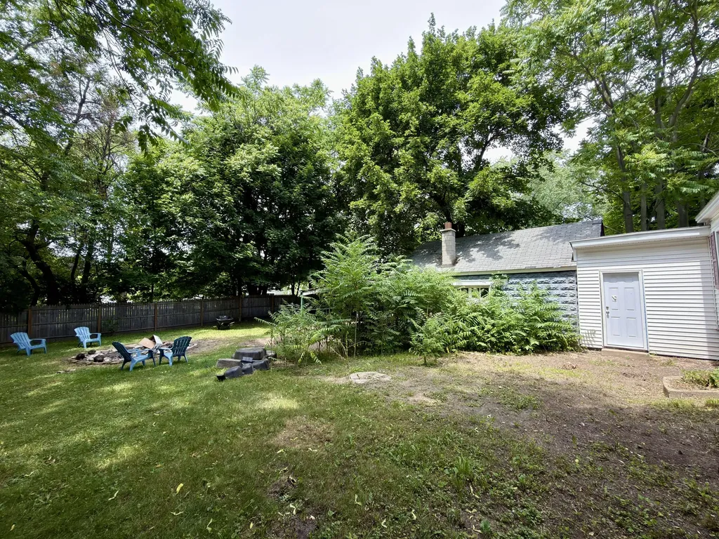 820 Oak Street Manistee City MI 49660