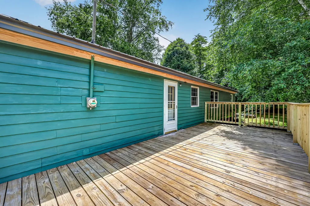 2423 S 40th Avenue Benona Township MI 49455