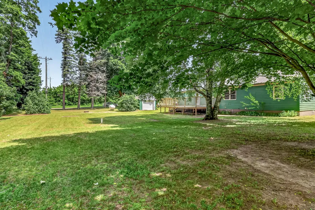 2423 S 40th Avenue Benona Township MI 49455