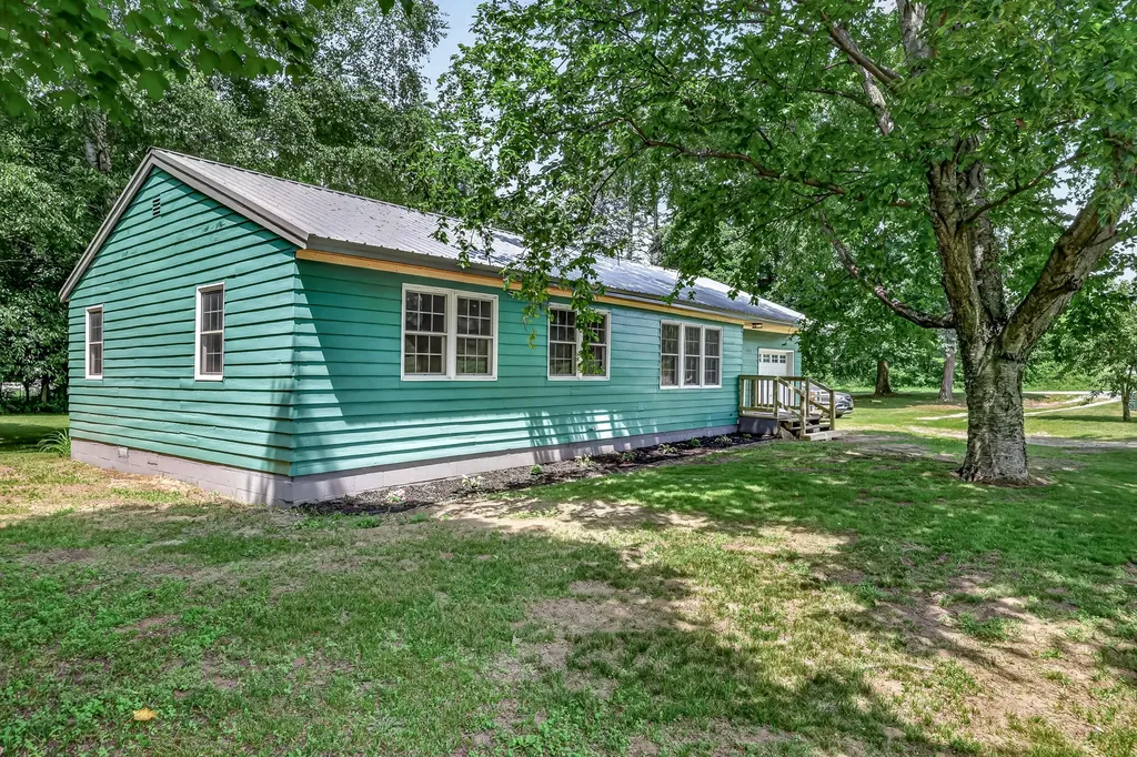 2423 S 40th Avenue Benona Township MI 49455