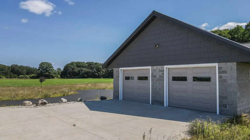 11425 Kerry Road Brown Township MI 49619