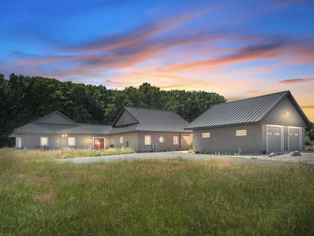 11425 Kerry Road Brown Township MI 49619