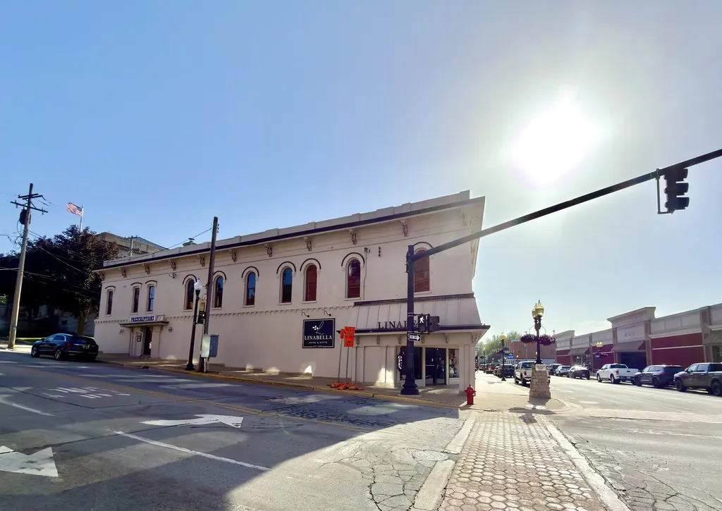 401 River Street Manistee City MI 49660
