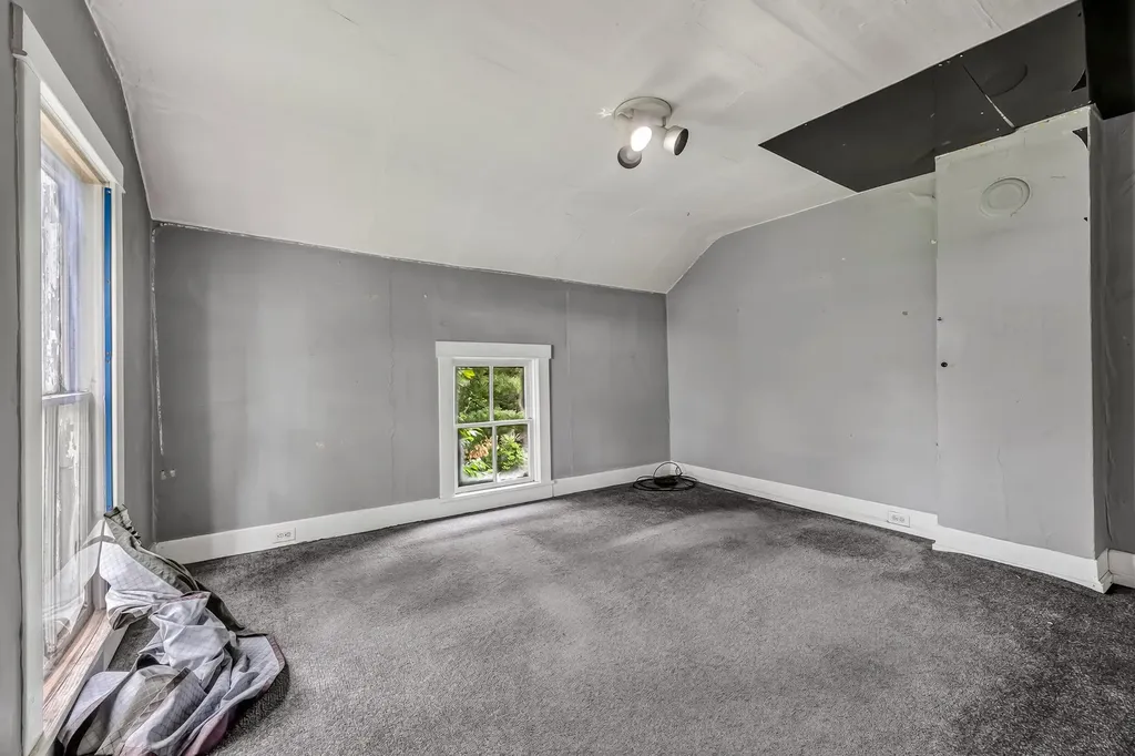 1085 S 96th Avenue Shelby Township MI 49455