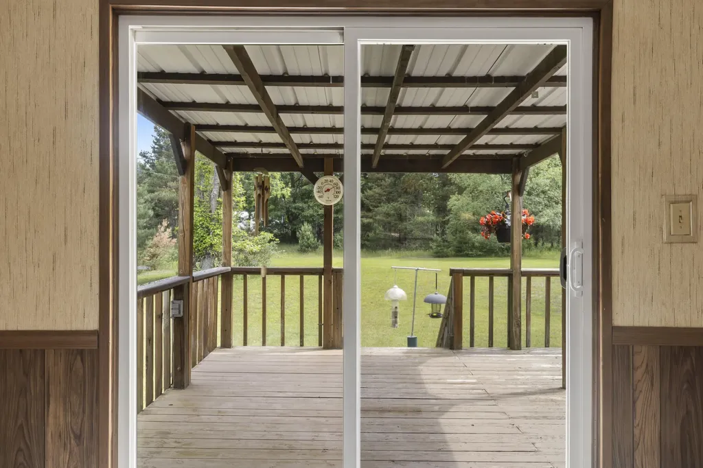 4247 S Scenic Highway Blaine Township MI 49635