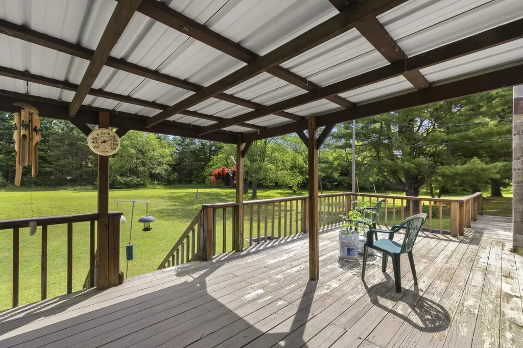 4247 S Scenic Highway Blaine Township MI 49635