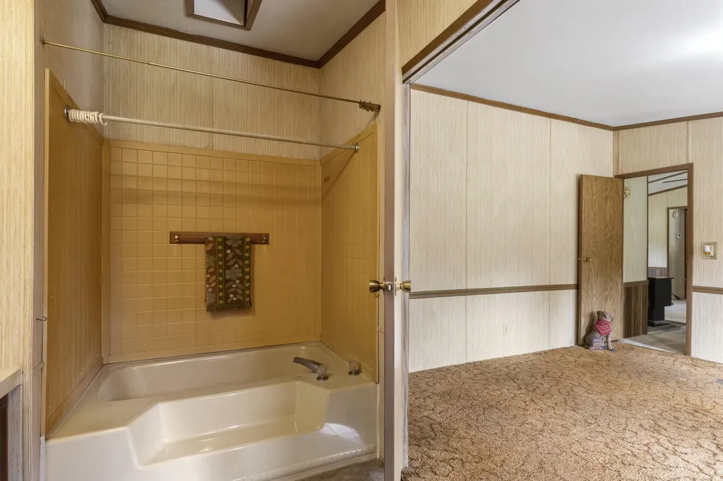 4247 S Scenic Highway Blaine Township MI 49635