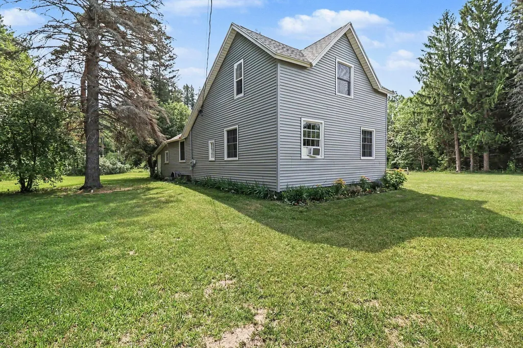 9748 N Us 31 Unknown City MI 49431
