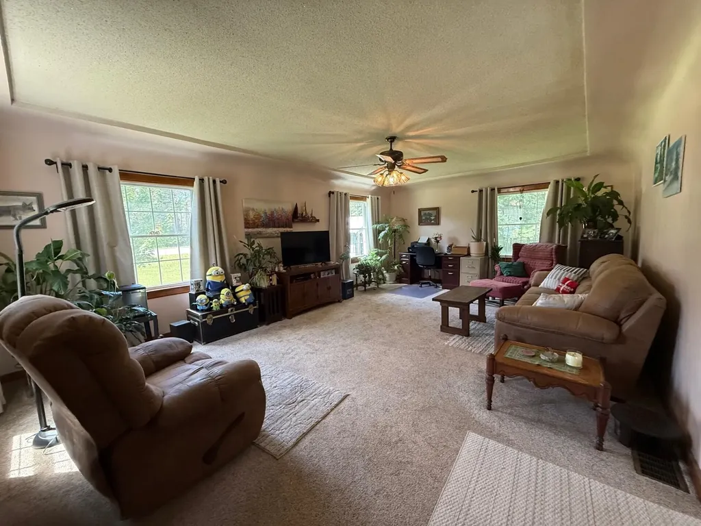 9748 N Us-31 Unknown City MI 49411