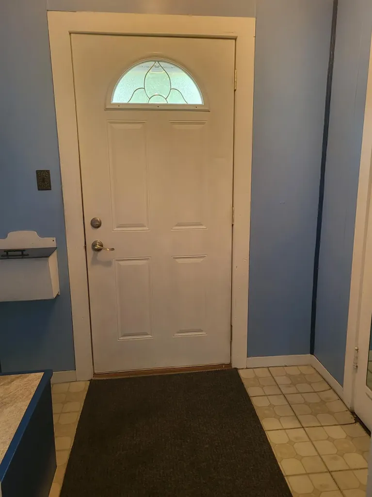 254 4th Avenue Manistee City MI 49660