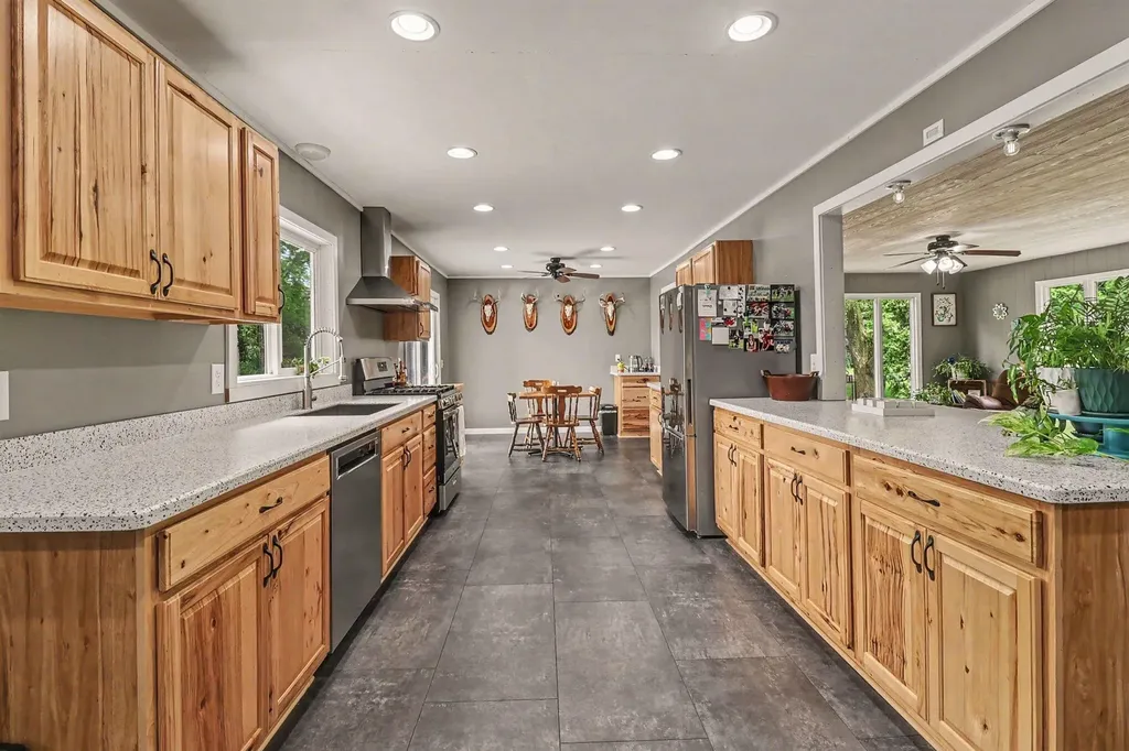 3585 N 72nd Avenue Hart Township MI 49420