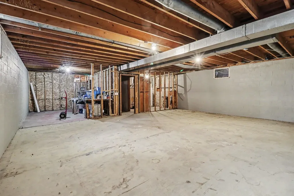 3585 N 72nd Avenue Hart Township MI 49420