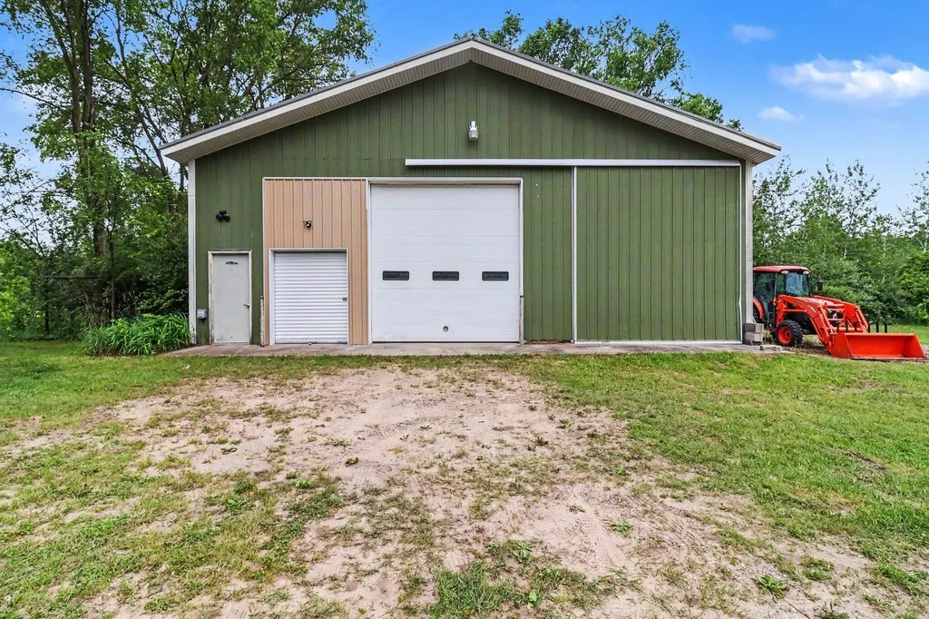 3585 N 72nd Avenue Hart Township MI 49420