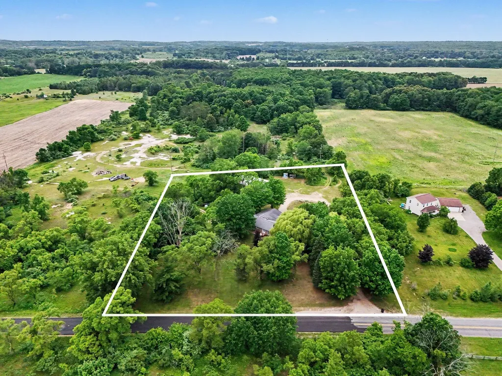 3585 N 72nd Avenue Hart Township MI 49420