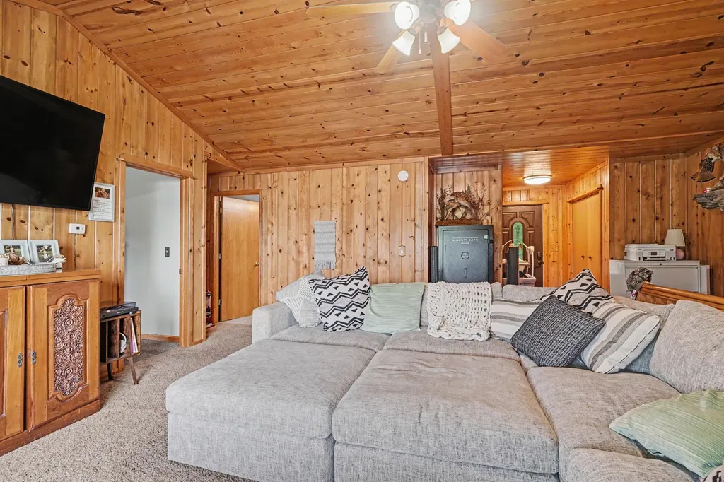 9039 E Ensign Court Newfield Township MI 49421