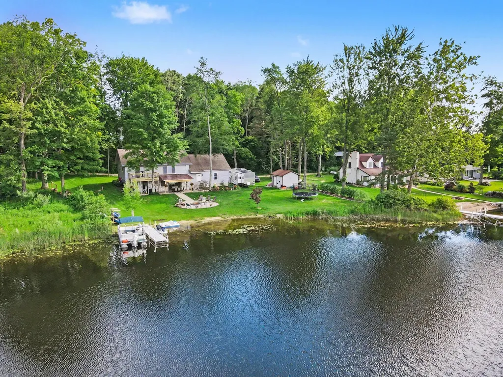9039 E Ensign Court Newfield Township MI 49421