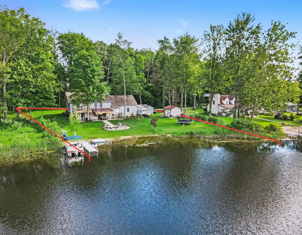 9039 E Ensign Court Newfield Township MI 49421