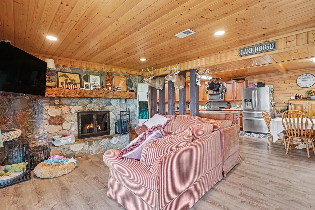 9039 E Ensign Court Newfield Township MI 49421