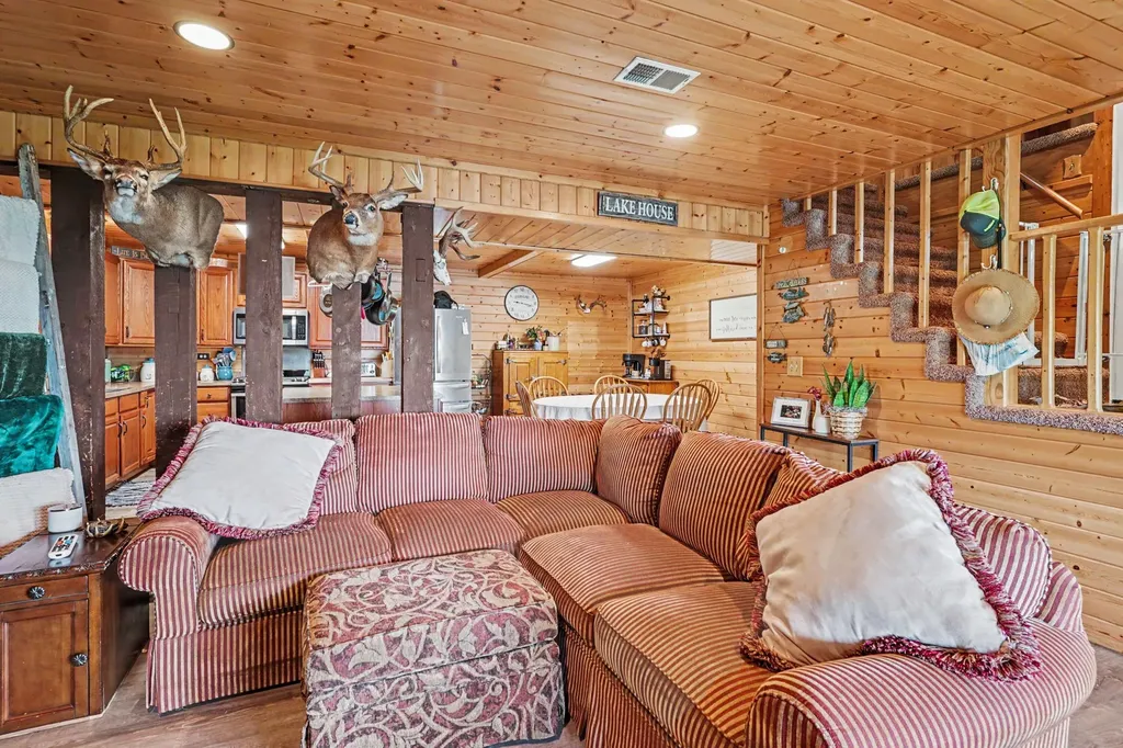 9039 E Ensign Court Newfield Township MI 49421