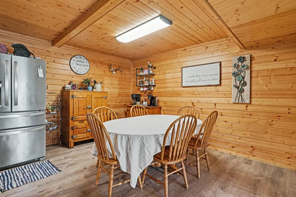 9039 E Ensign Court Newfield Township MI 49421
