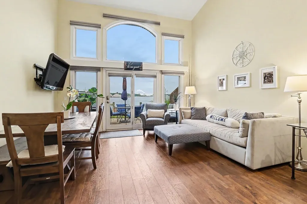 84 Harbor Drive Ludington City MI 49431